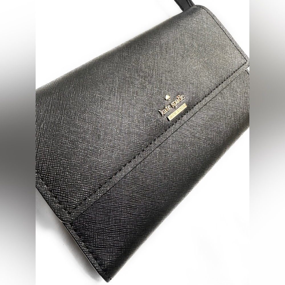 KATE SPADE Leather Shoulder Trifold clutch Wallet Large